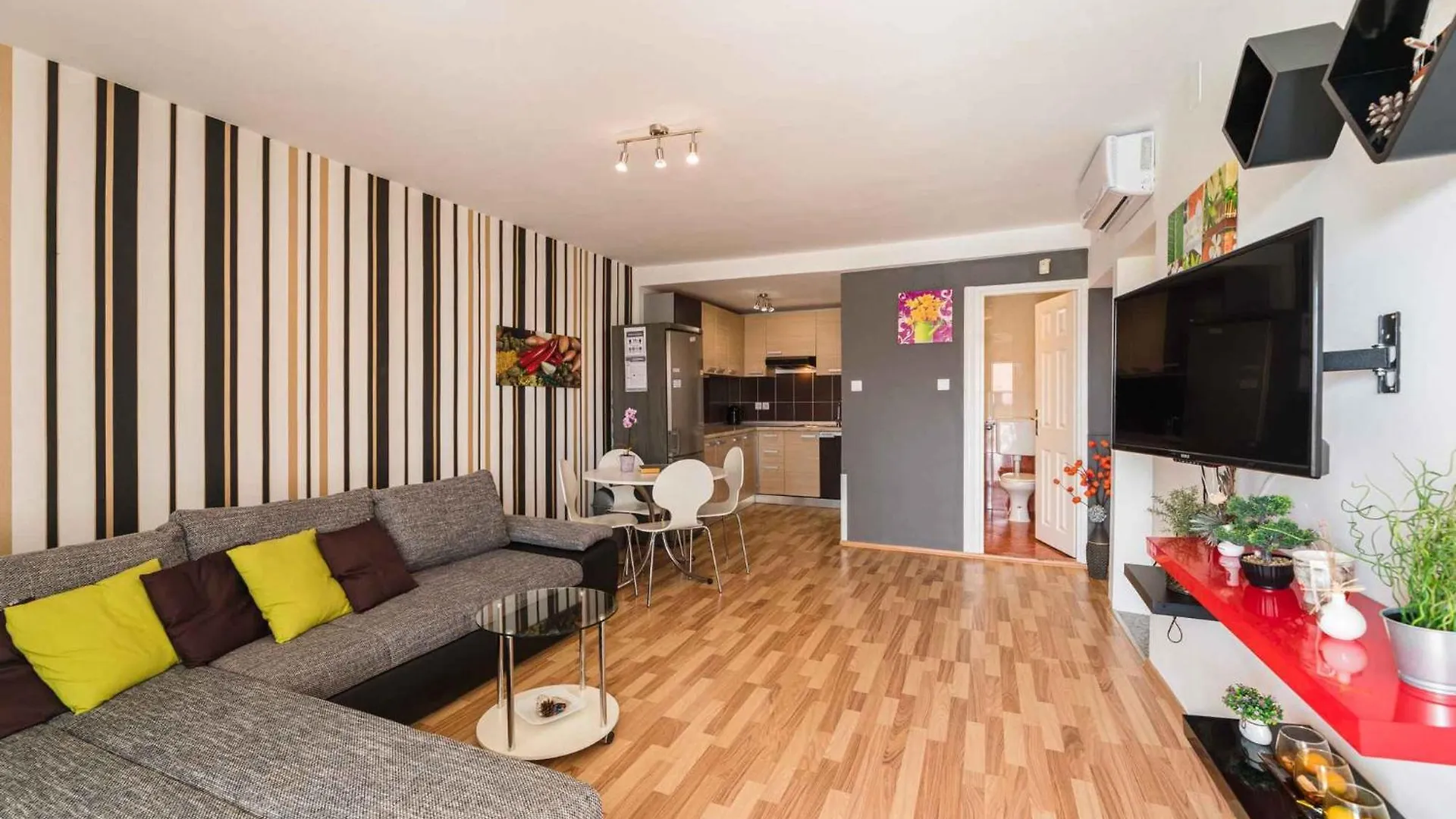 One-Bedroom Apartment Crikvenica 18 Dramalj 0*,  Croatia