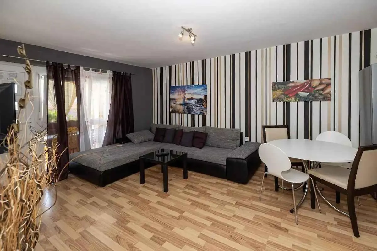 One-Bedroom Apartment Crikvenica 18 Dramalj