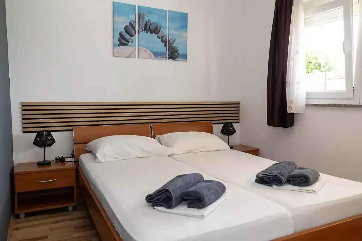 One-Bedroom Apartment Crikvenica 18 Dramalj 0*,  Croatia