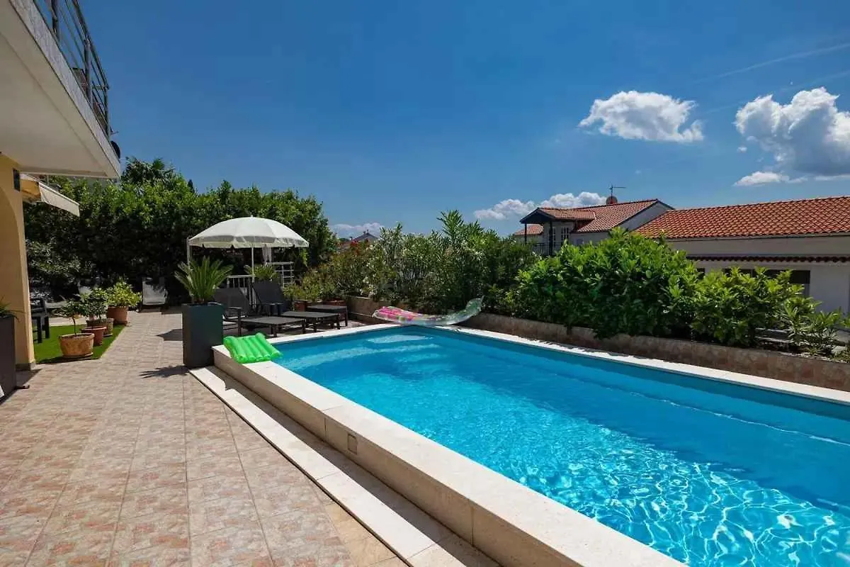 One-Bedroom Apartment Crikvenica 18 Dramalj Croatia